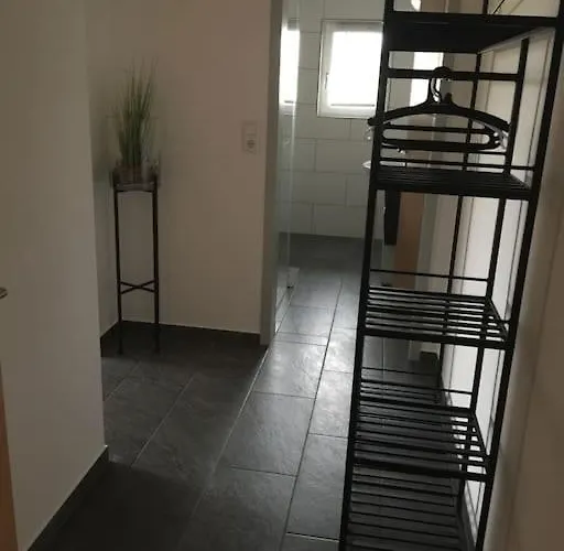 Ruhige Schoene 2-zimmer Appartement *